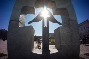 Memorial sign to the victims of the Holodomor of 1932-1933 on Mykhailivska Square in Kyiv