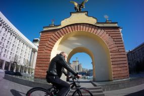 Monument to Archangel Michael at the Lyadsky Gate on Independence Square in Kyiv