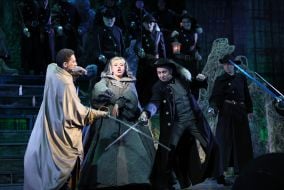 Опера «Бал-маскарад» Дж. Верди