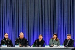 Кирило Буданов,  Руслан Стефанчук,  Володимир Зеленський, Юлія Свириденко та  Віктор Микита