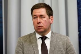 Илья Новиков