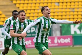 Players of FC Karpaty (Lviv)