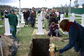 Funeral service of military man, famous comedian and screenwriter Artur Petrov