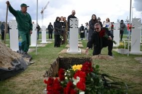 Funeral service of military man, famous comedian and screenwriter Artur Petrov