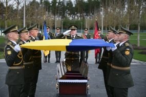 Funeral service of military man, famous comedian and screenwriter Artur Petrov
