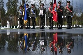 Funeral service of military man, famous comedian and screenwriter Artur Petrov