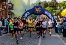 В Ужгороді відбувся благодійний забіг "Uzhhorod Half Marathon 2026"