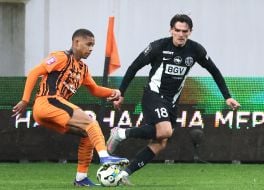 Игровой момент матча