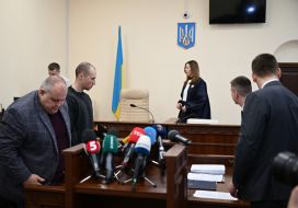 Pechersk court session on the choice of a preventive measure for two patrol police officers who fled the scene of the terrorist attack