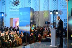 Арсеній Яценюк