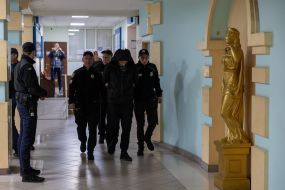 Подозреваемый,участковый полиции Пересыпского райотдела Сергей