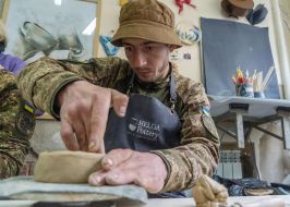 Занятия по арт-терапии для военнослужащих в Харькове