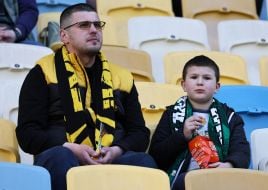 Вболівальники на трибунах