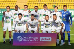 Players of FC Karpaty (Lviv)