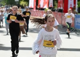 Little runners cover the distance
