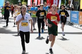 Маленькі бігуни долають дистанцію