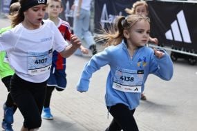Маленькі бігуни долають дистанцію