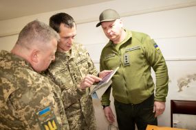 Ukrainian military personnel