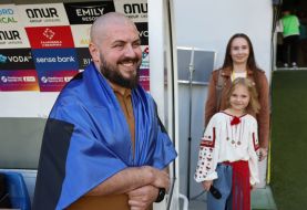 Військовослужбовець