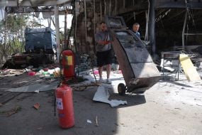 Последствия попадания ракеты в АЗС в Киеве