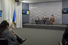 Volodymyr Tylishchak, Olena Zemlyana, Tetyana Ignatchenko