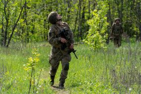 Навчання бійців 13-ої бригади НГУ «Хартія» в Харківській області