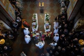 Farewell ceremony for sisters Lyubava and Vera Yakovlev in Kyiv