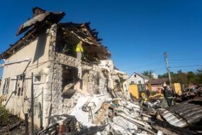 Ліквідація наслідків атаки російських безпілотників у Харкові