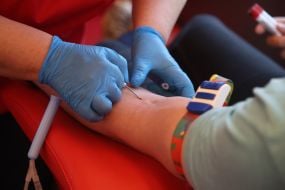 Blood donation at the Teplokrovni mobile hub