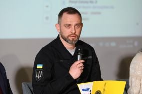 Дмитро Усов