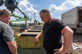 Фермеры засевают поля в Харьковской области