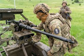 Training of soldiers of the company of ground-based unmanned systems “Cerberus” at a training ground in the Kharkiv region