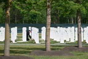 Volodymyr Zelenskyy laid flowers at the grave