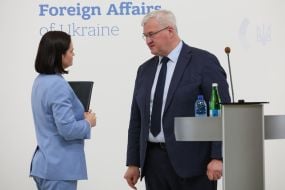 Svitlana Tsikhanouskaya and Andriy Sybiga