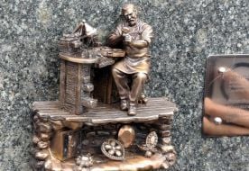 Мініскульптура видатного київського ювеліра Іосифа Маршака