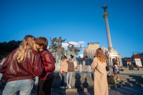 Памятник основателям Киева на Майдане Незалежности