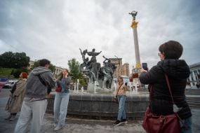 Памятник основателям Киева на Майдане Незалежности