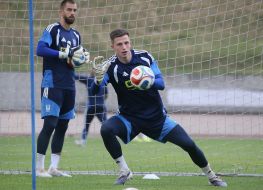 Goalkeepers of the Ukrainian national team Anatoliy Trubin and Georgiy Yermakov