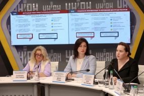 Kateryna Nastoyasha, Diana Tryma and Vira Yastrebova