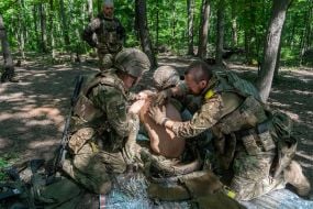 Навчання бійців 13-ої бригади НГУ «Хартія» в Харківській області