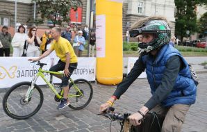 Participants of the charity bike ride “I pedal so they live” in Lviv