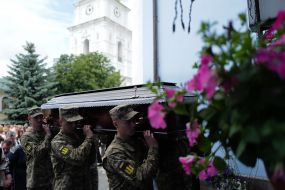 Farewell to fallen soldier and musician Yaroslav Varnak in Kyiv
