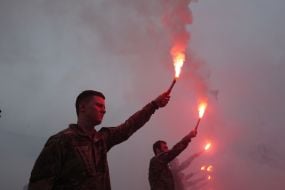 Brothers with fireworks say goodbye to fallen soldier and musician Yaroslav Varnak