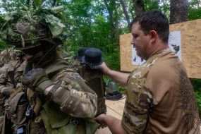 Тренировка военнослужащих 33 ОМБр в период адаптации в бригаде после БЗВП