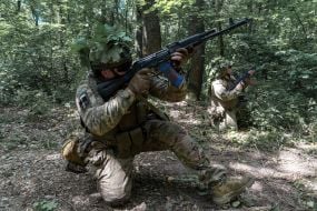 Тренировка военнослужащих 33 ОМБр в период адаптации в бригаде после БЗВП