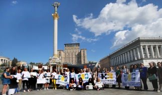 Action in support of captive women