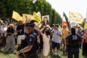 A protest action by the Iranian opposition in exile took place in Paris (France)