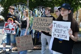 A memorial event for prisoners of war, "Don't Be Silent! Captivity Kills," in Lviv.