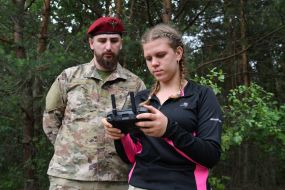 Military training course for Ukrainian teenagers near Lviv