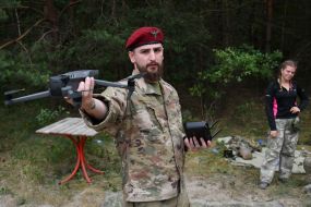 Military training course for Ukrainian teenagers near Lviv